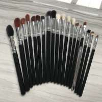 2019 19pcs classic black silver wood handle angle eye makeup brush sets eyebrow detail brush with pretty head shape